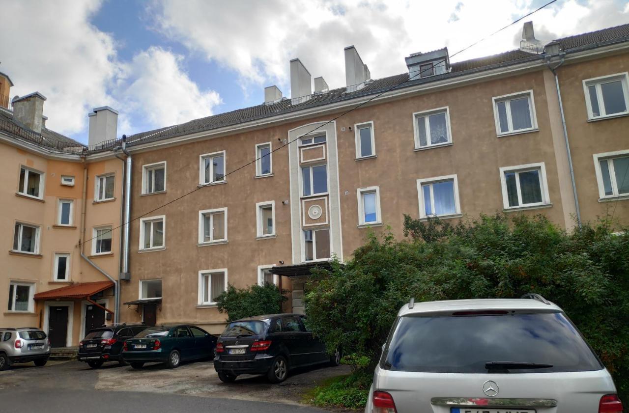 Majaka Apartment Tallinn Exteriör bild